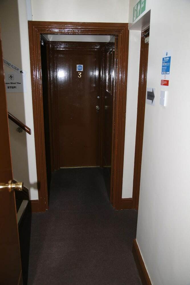 Hostal A Gosport Inn