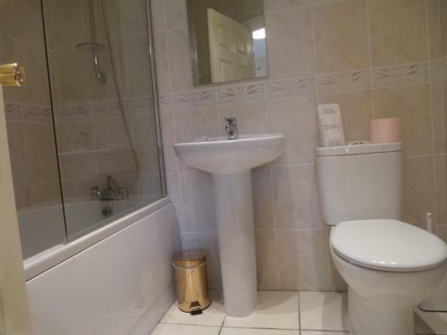 Hostal Fairlight Guesthouse