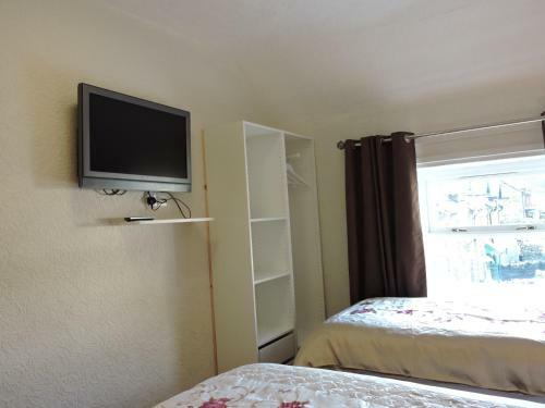 Hostal Fairlight Guesthouse
