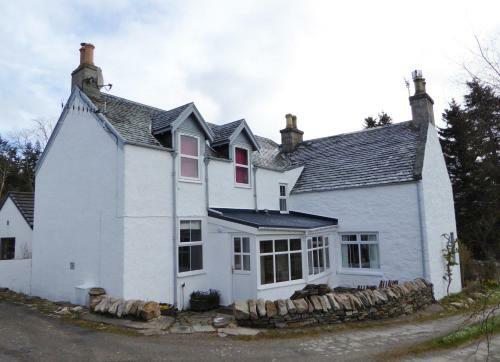 1 Craggan Cottage