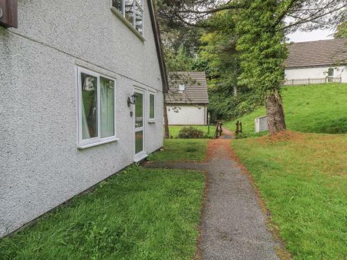 32 Valley Lodge