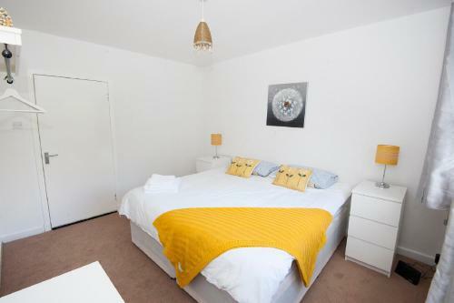 Snug - Faodail Apartment