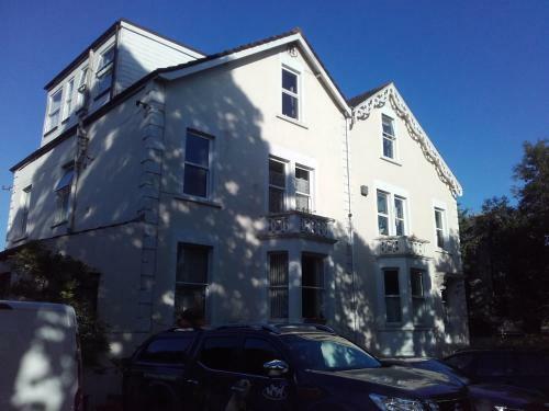Bed & Breakfast Manor Lodge Guesthouse