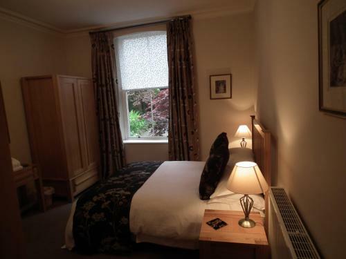 Hostal The Beeches Guest House