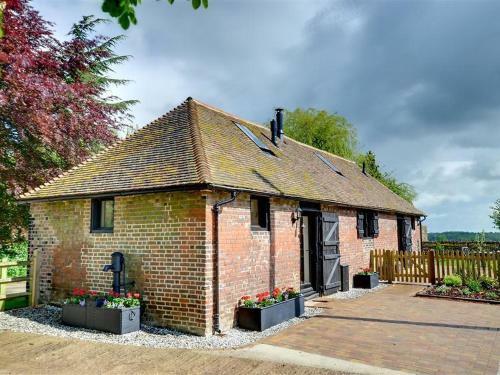 Holiday Home Throwly Stables
