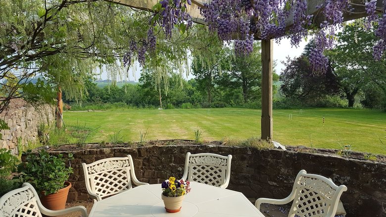 Bed & Breakfast Lowerfield House
