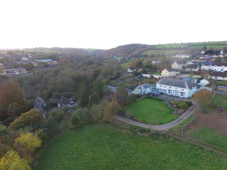Bed & Breakfast Lowerfield House