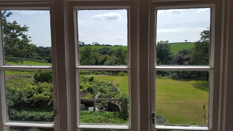 Bed & Breakfast Lowerfield House