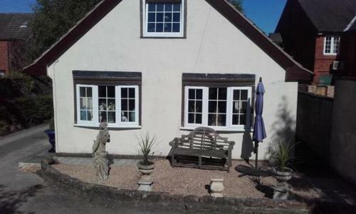 Sherwood Cottage Bed And Breakfast