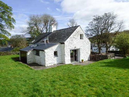 Ty Uchaf, Corwen