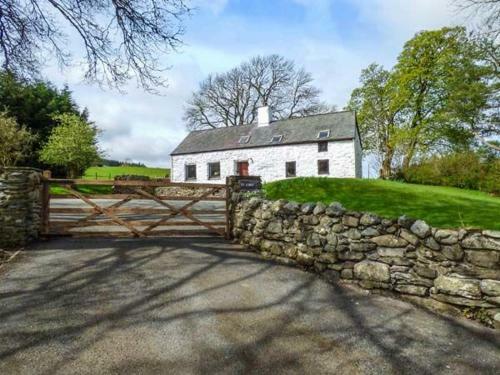 Ty Uchaf, Corwen