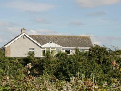 Pen Yr Orsedd Cottage