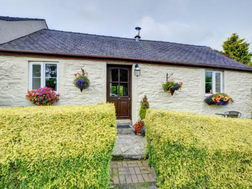 Holiday Home Llanerchymedd.1