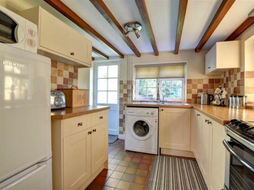 Holiday Home Llanerfyl