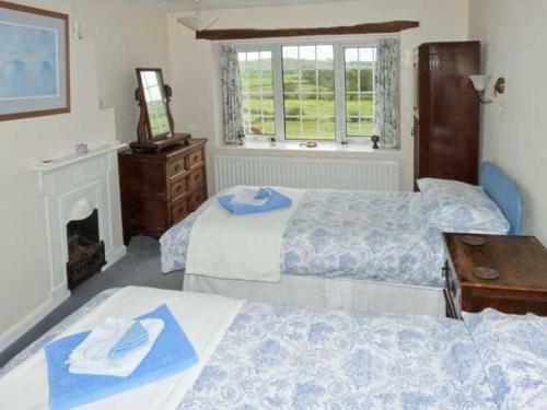Hornsbarrow Farmhouse