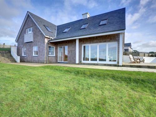 Holiday Home East Cliff