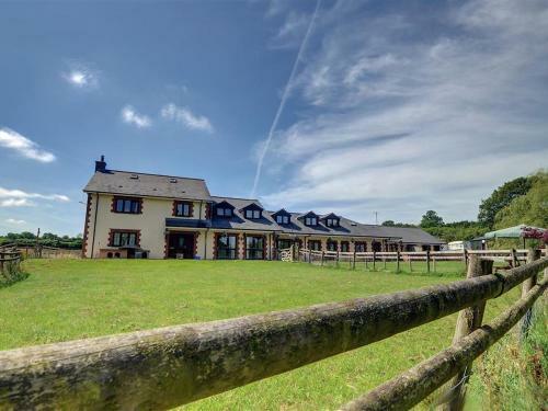Holiday Home Otter's Holt