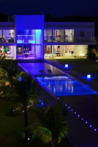 Hotel B Blue Beachouses