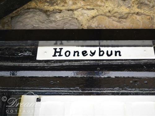 Honeybun, Osmington