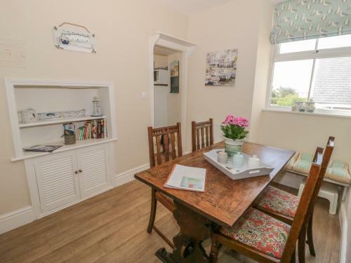 1st Floor Flat At Wylfa, Rhosneigr