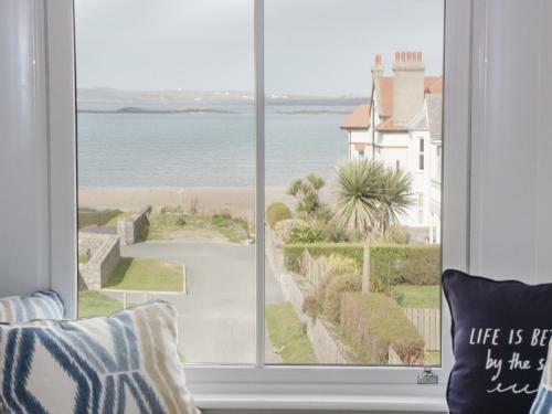 1st Floor Flat At Wylfa, Rhosneigr