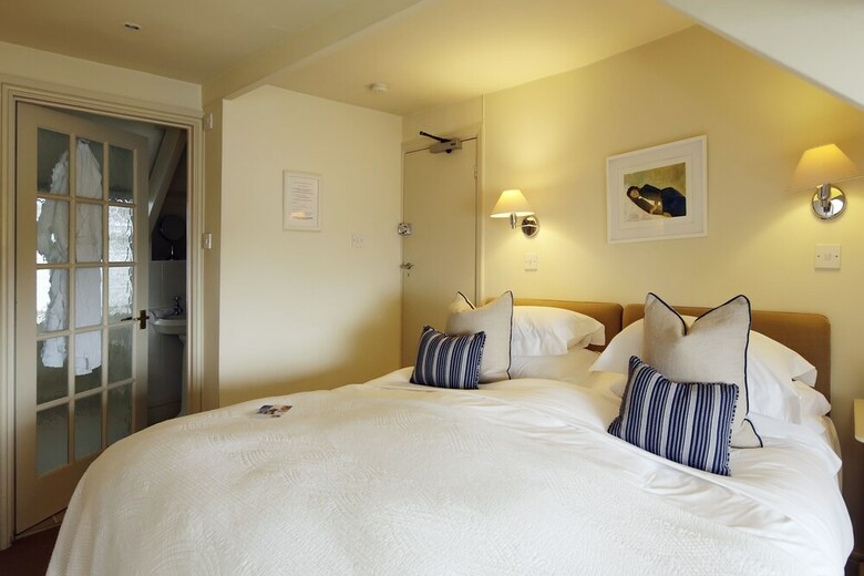 Hotel Driftwood