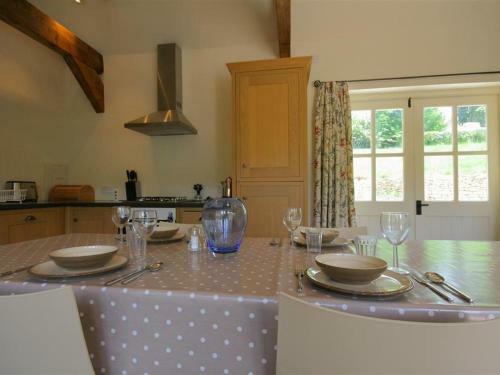 Upper Mill Barn, Cirencester