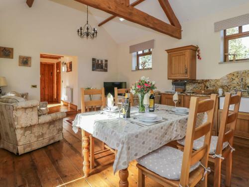 Barn Owl Cottage, Full Sutton