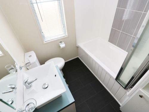 30 Misty Bay, Lincoln