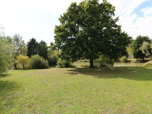 Sunset Lodge, Tattershall