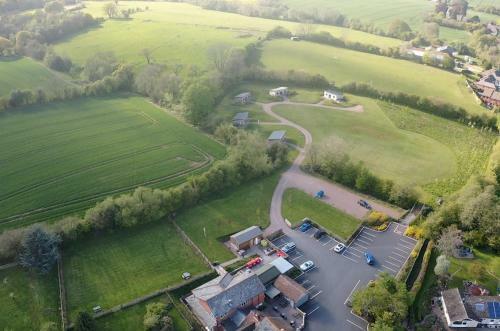 The Lodges At The Baiting House
