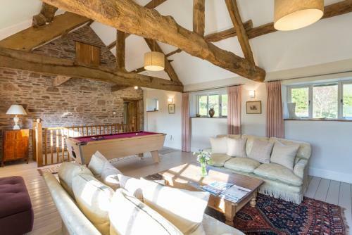 Velindre Villa Sleeps 8 Wifi