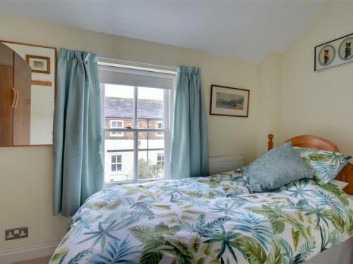 Holiday Home Cam Court