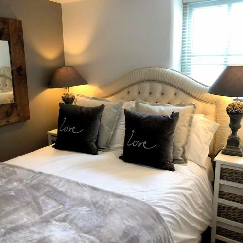 Cheshire Boutique Barns
