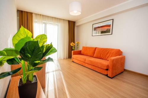 Orbi Palace Hotel Official