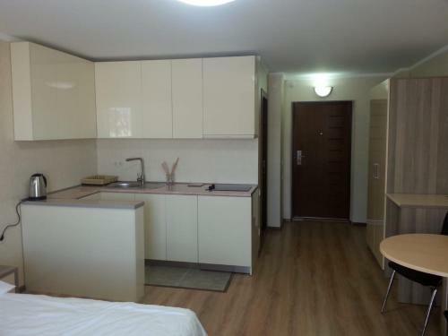Apartment In Orbi Palace