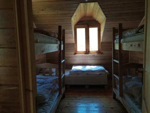 Hostal Fifth Season