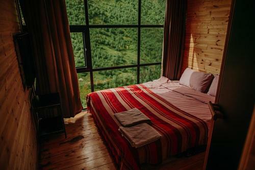 Hostal Fifth Season