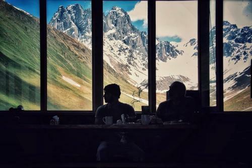 Hostal Fifth Season