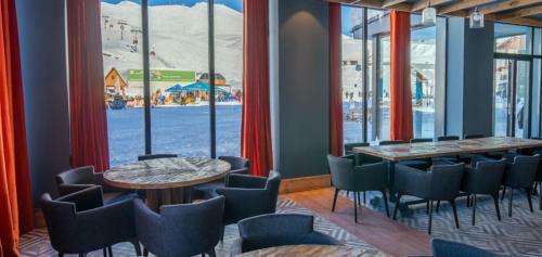 Two Level Apartment Near Gondola
