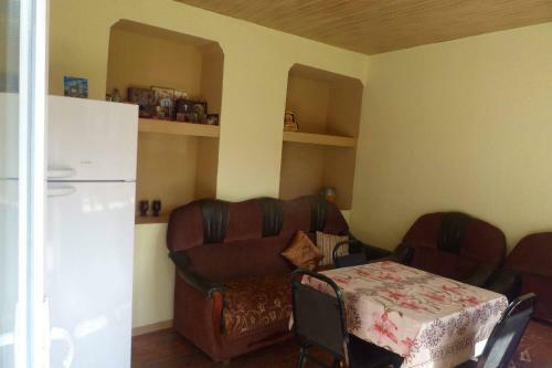 Hostal Sunny Guesthouse