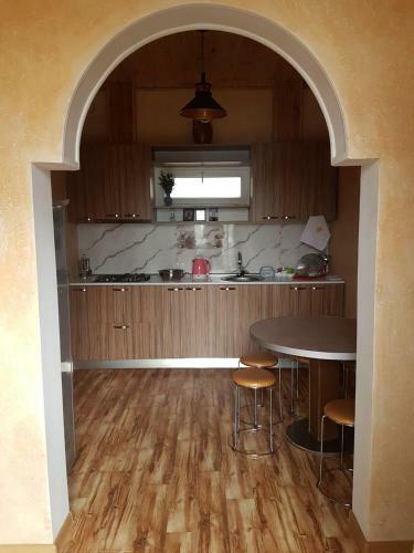 Hostal Kazbegian Host