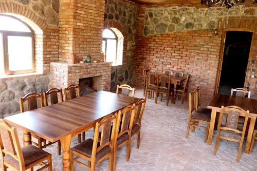 Barnavelli Hotel And Wine Cellar