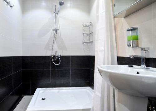 Hostal Retro House
