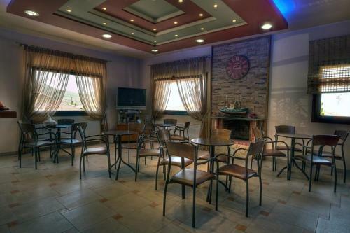 Hostal Guesthouse Evi Maria