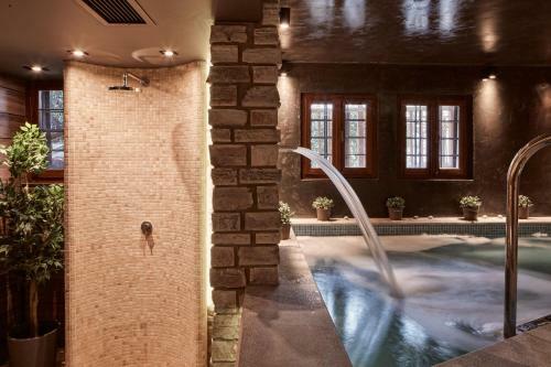 Hotel Dryades And Spa