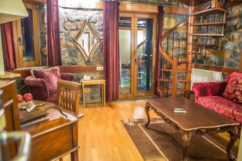 Hostal Montecristo Chalet