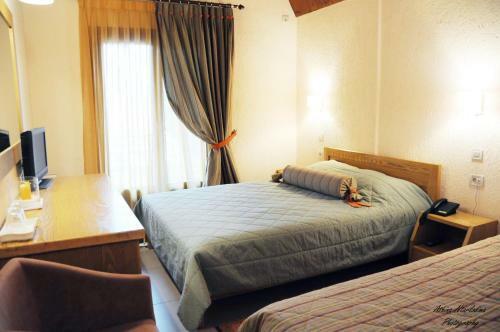Hostal Asimina Guesthouse