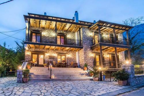 Hostal Asimina Guesthouse