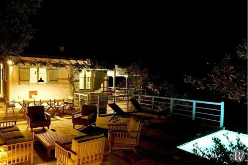 Isomata Villa Sleeps 8 Pool Air Con Wifi